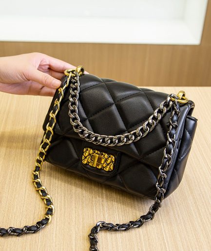 Fashion Street Style PU Chain Crossbody Bag for 2022 Autumn/Winter